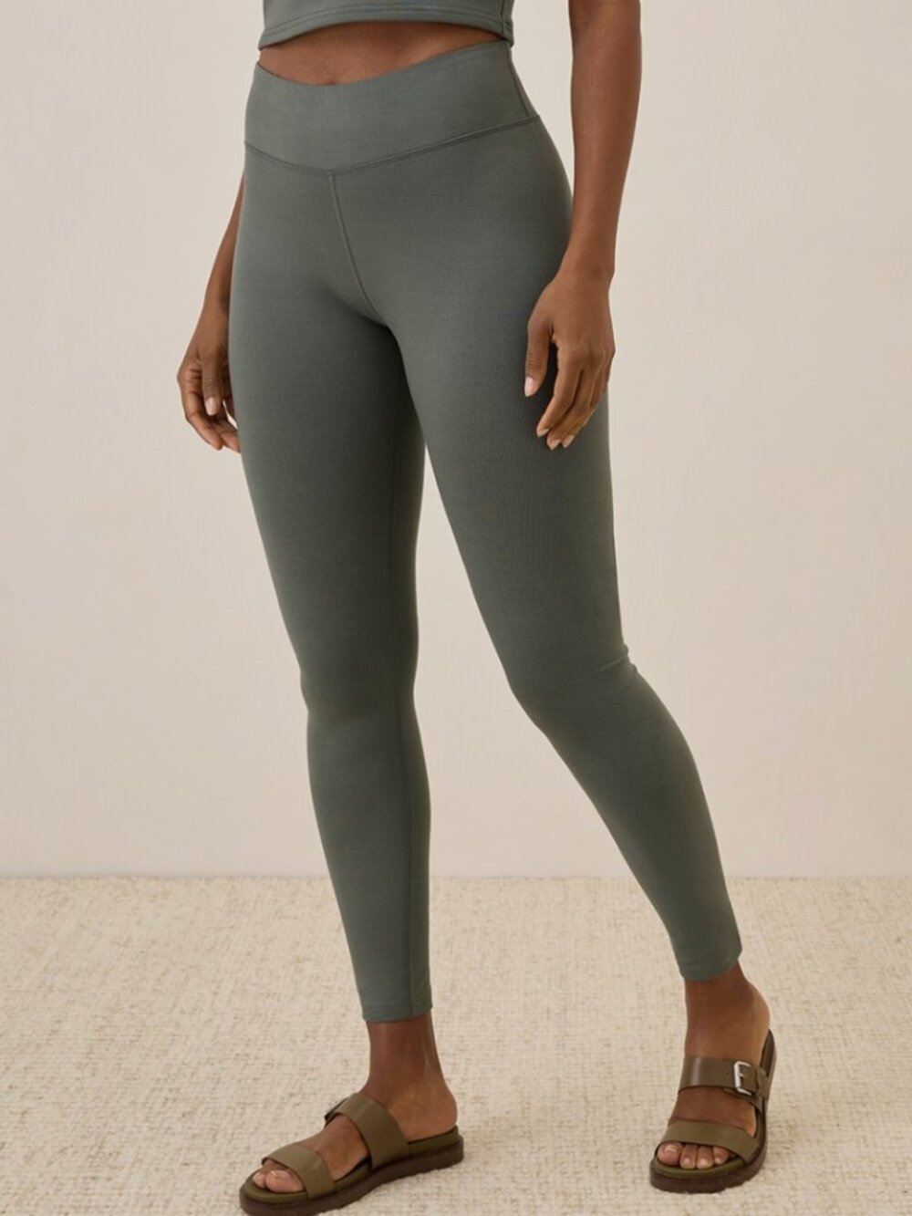 Pact Organic On the Go To Legging Castor Green XL Short